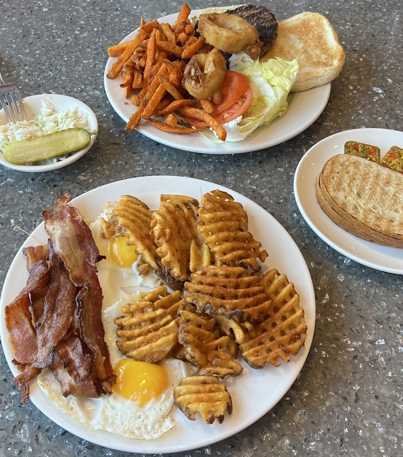 Omega Diner Restaurant photo 3