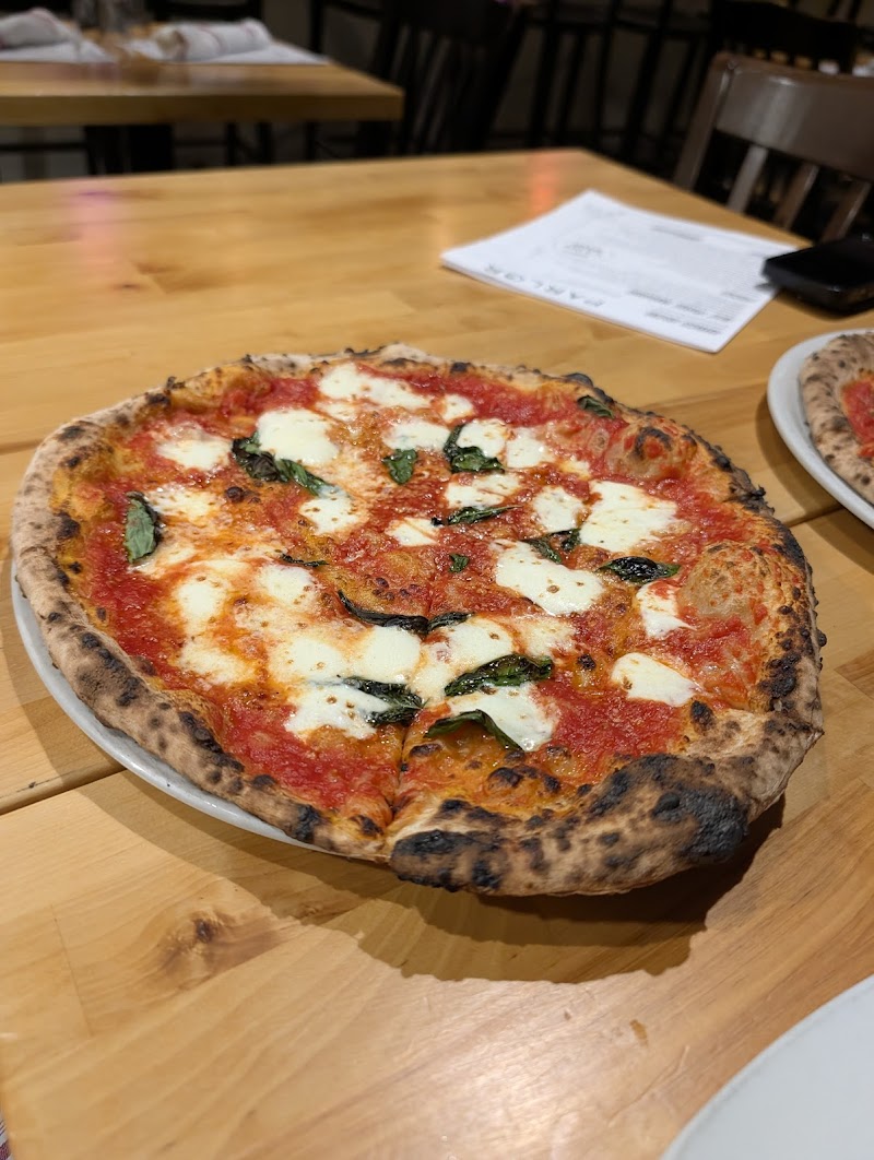 Parlor Pizza Wilton photo 3