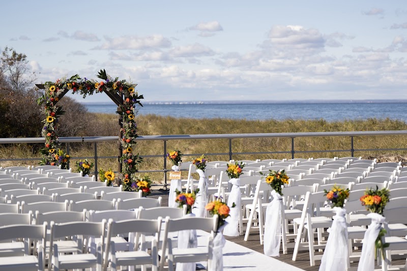 Pavilion at Sunken Meadow photo 4