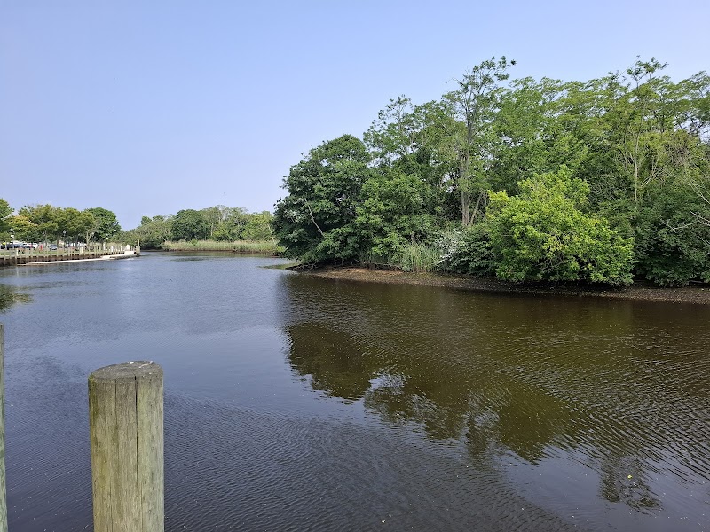 Peconic Riverfront Park photo 2