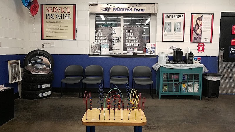 Pep Boys Auto Service & Tires photo 3