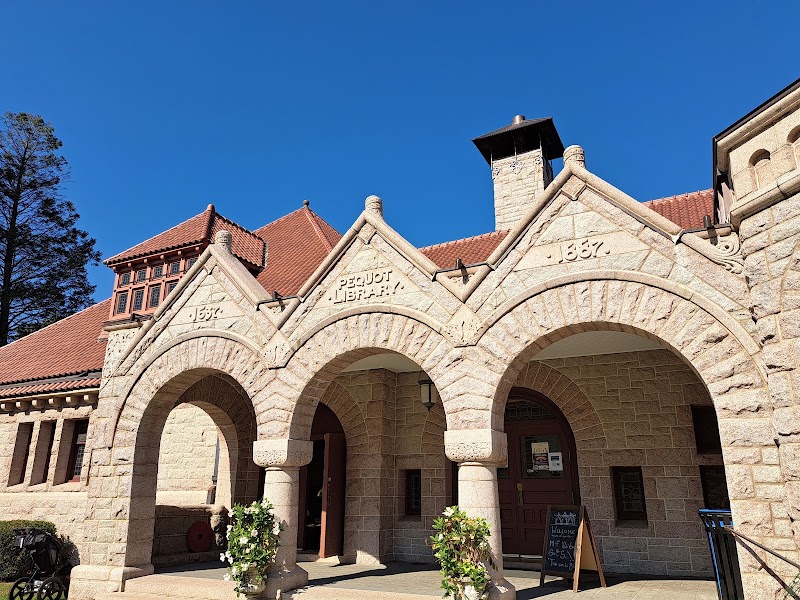 Pequot Library
