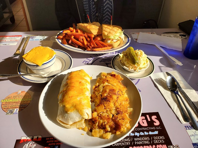 Peter's Luncheonette photo 4