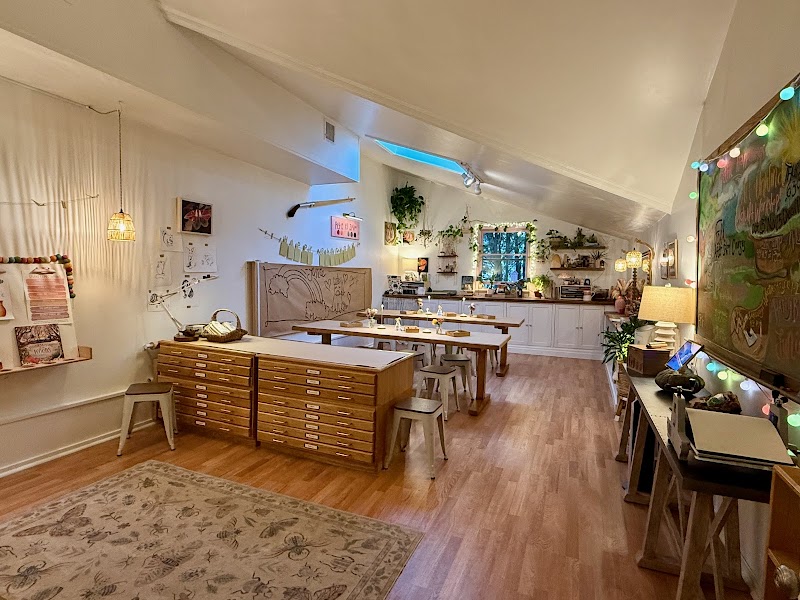 Petite Art Studio photo 1