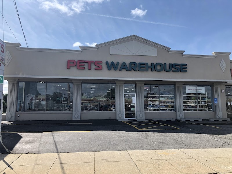 Pets Warehouse photo 1