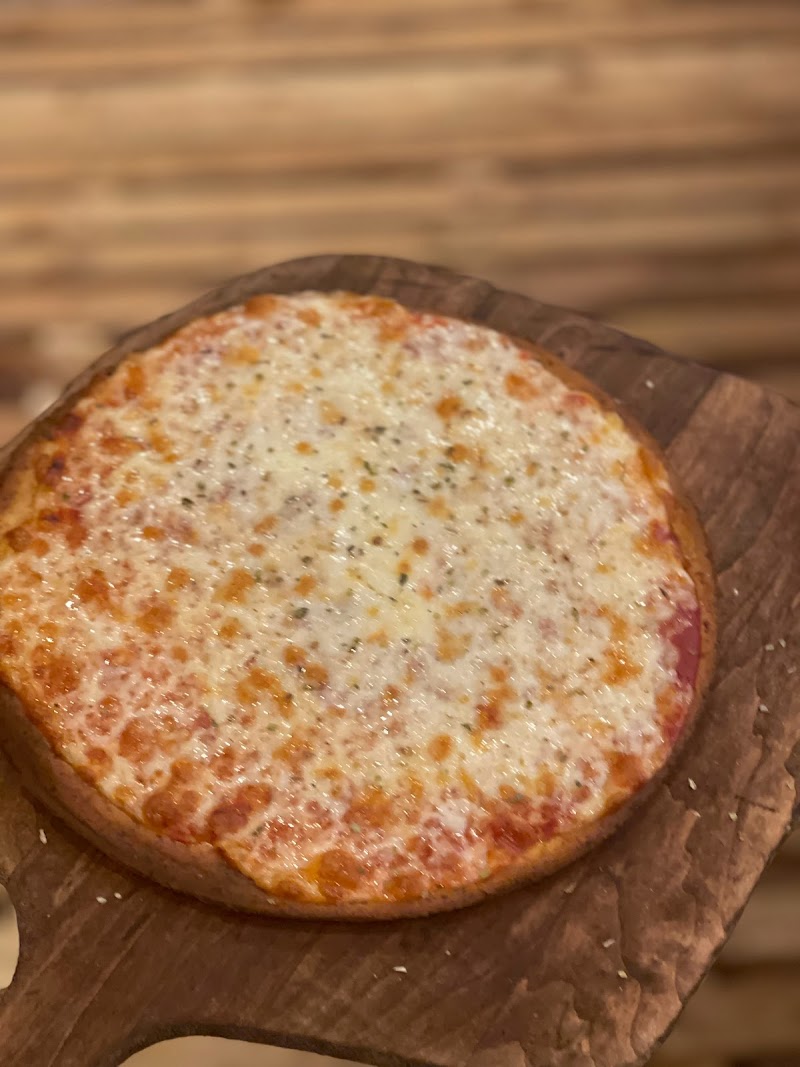 Pezzi Pizza Inc photo 5