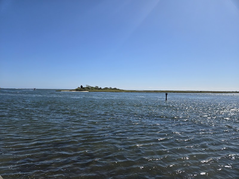 Philip B. Healey Beach at Florence Avenue photo 2