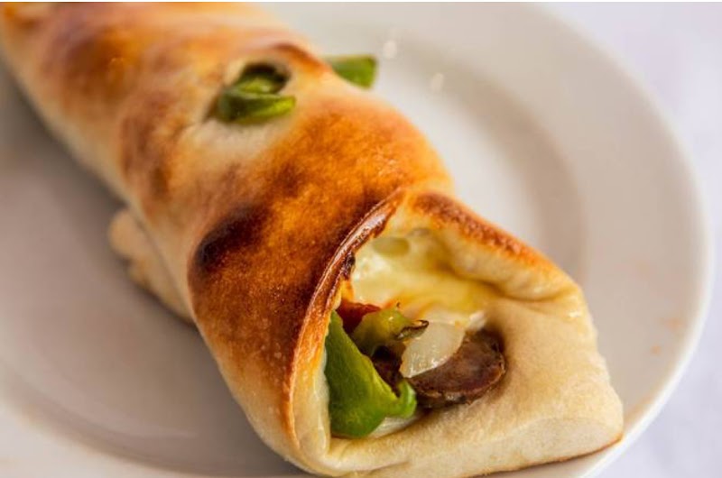 Phil's Pizzeria & Restaurant photo 2