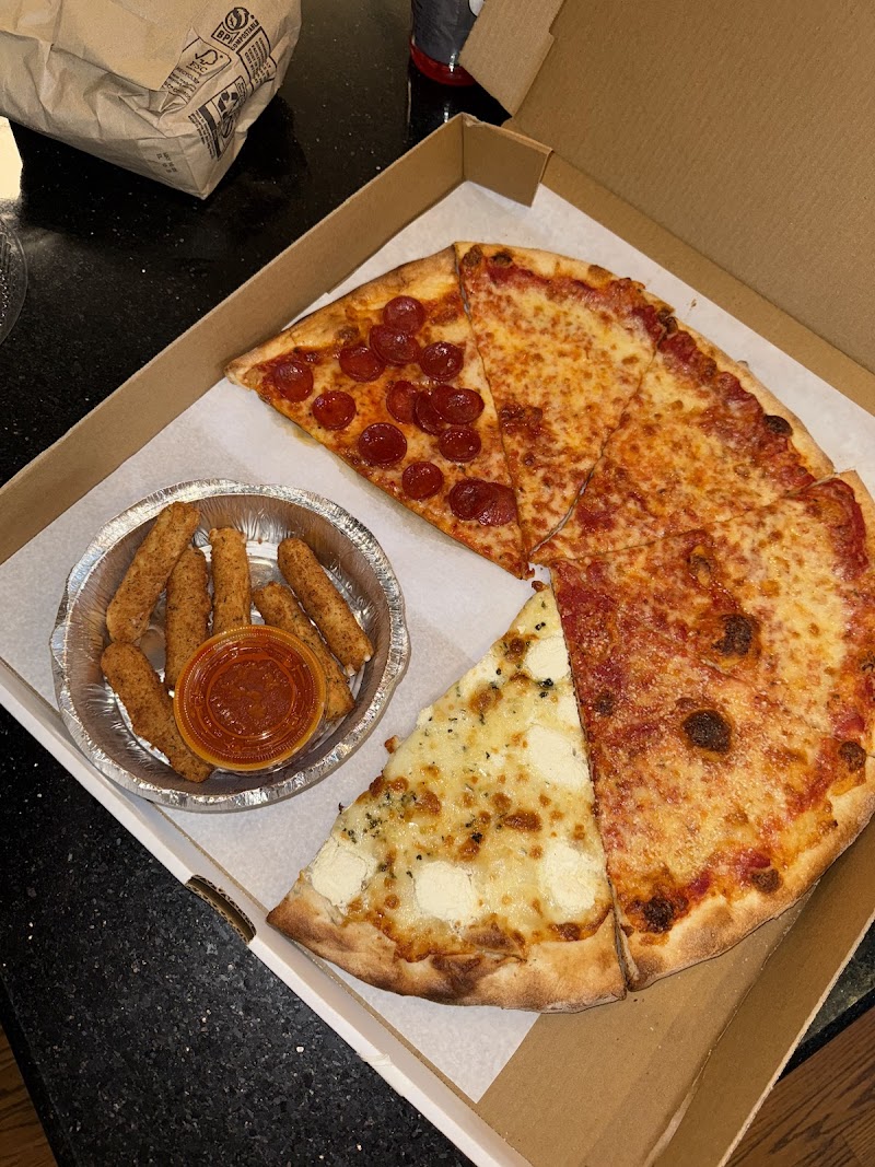 Pizzaiola photo 3