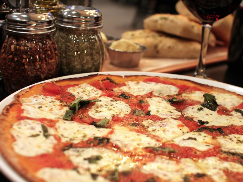 Pizzaiola photo 2