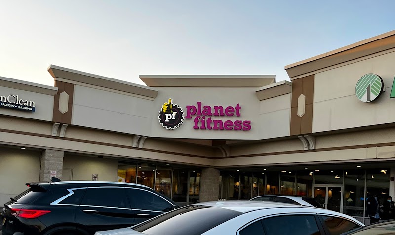 Planet Fitness photo 4
