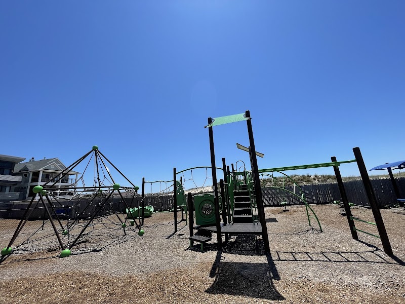 Playground photo 4