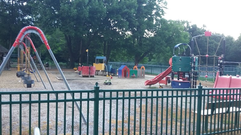 Playground photo 4