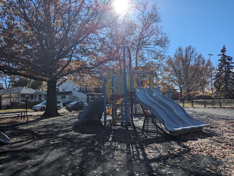 Playgrounds photo 5