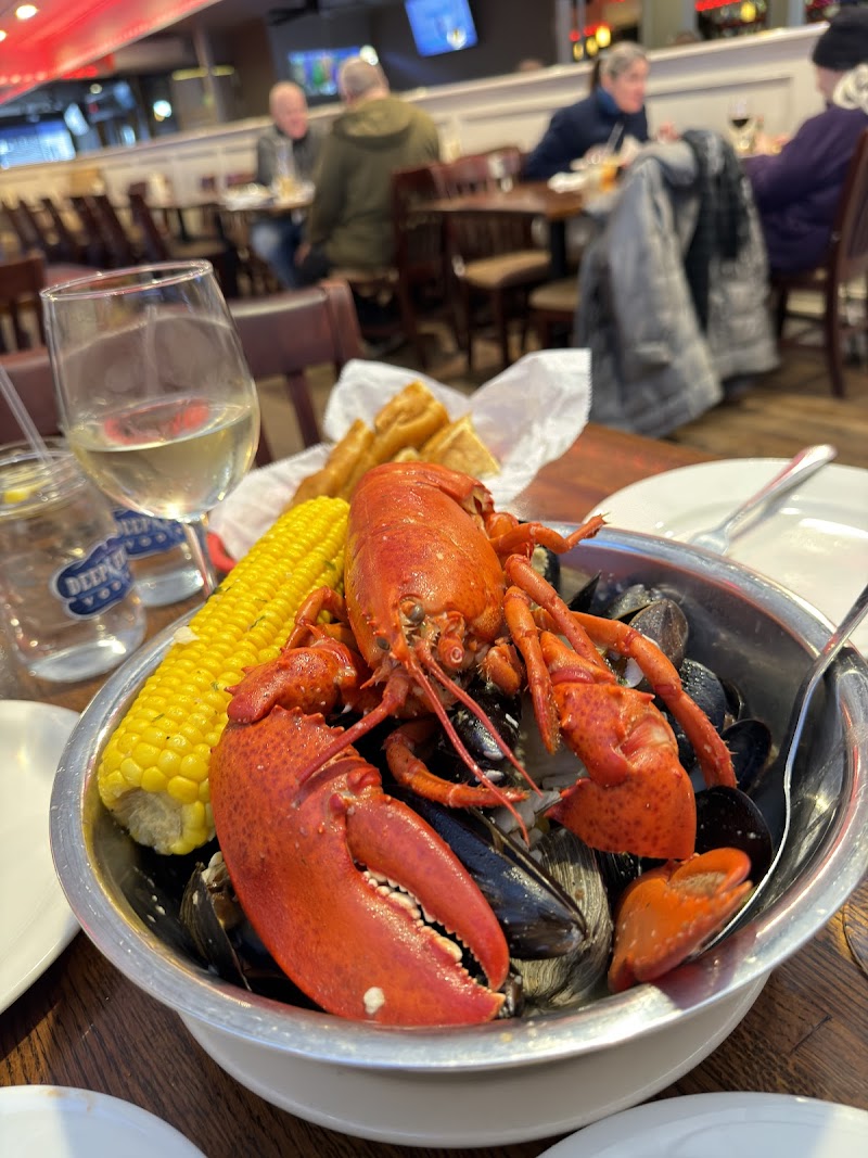 Popei's Clam Bar photo 4