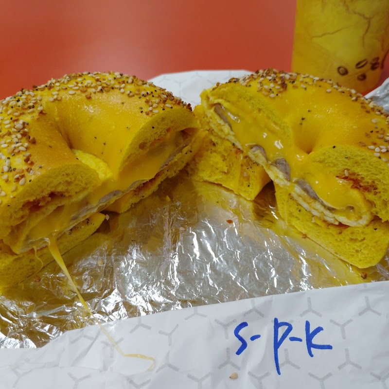 Poppyseeds Bagels photo 3