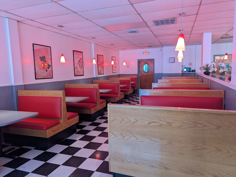 Pop’s Classic Diner photo 4