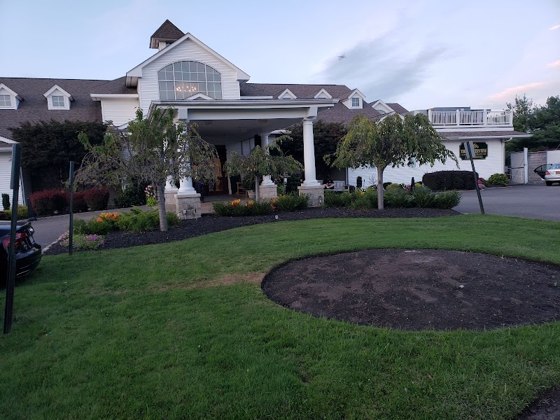 Port Jefferson Country Club photo 4