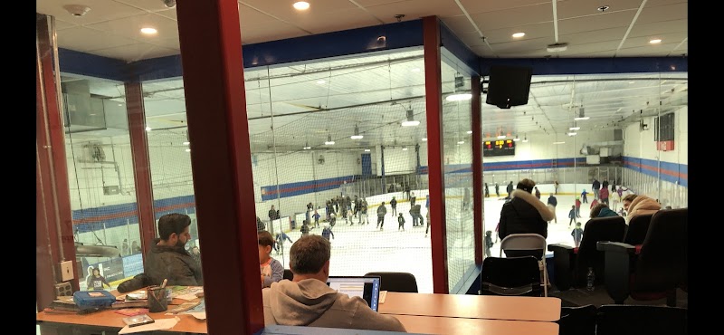 Port Washington Skating Center photo 4