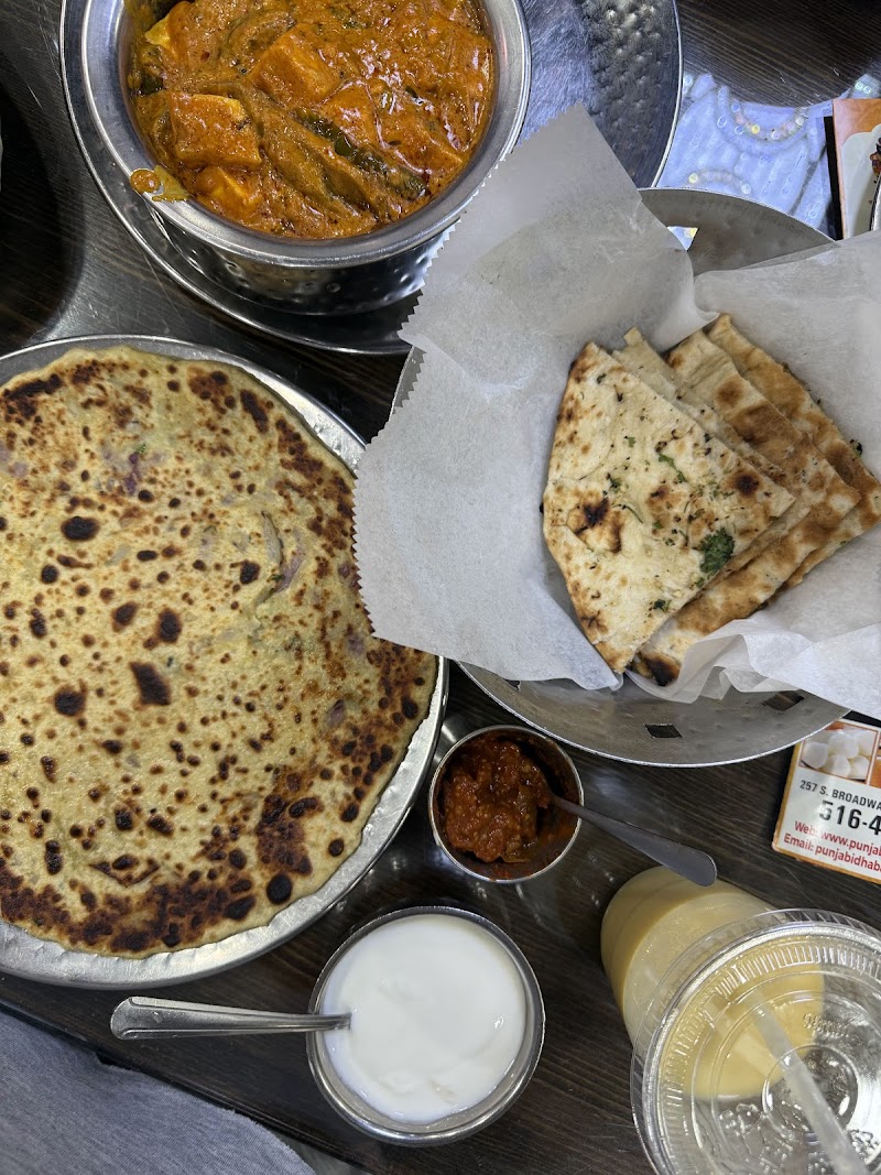 Punjabi Dhaba Hicksville photo 4
