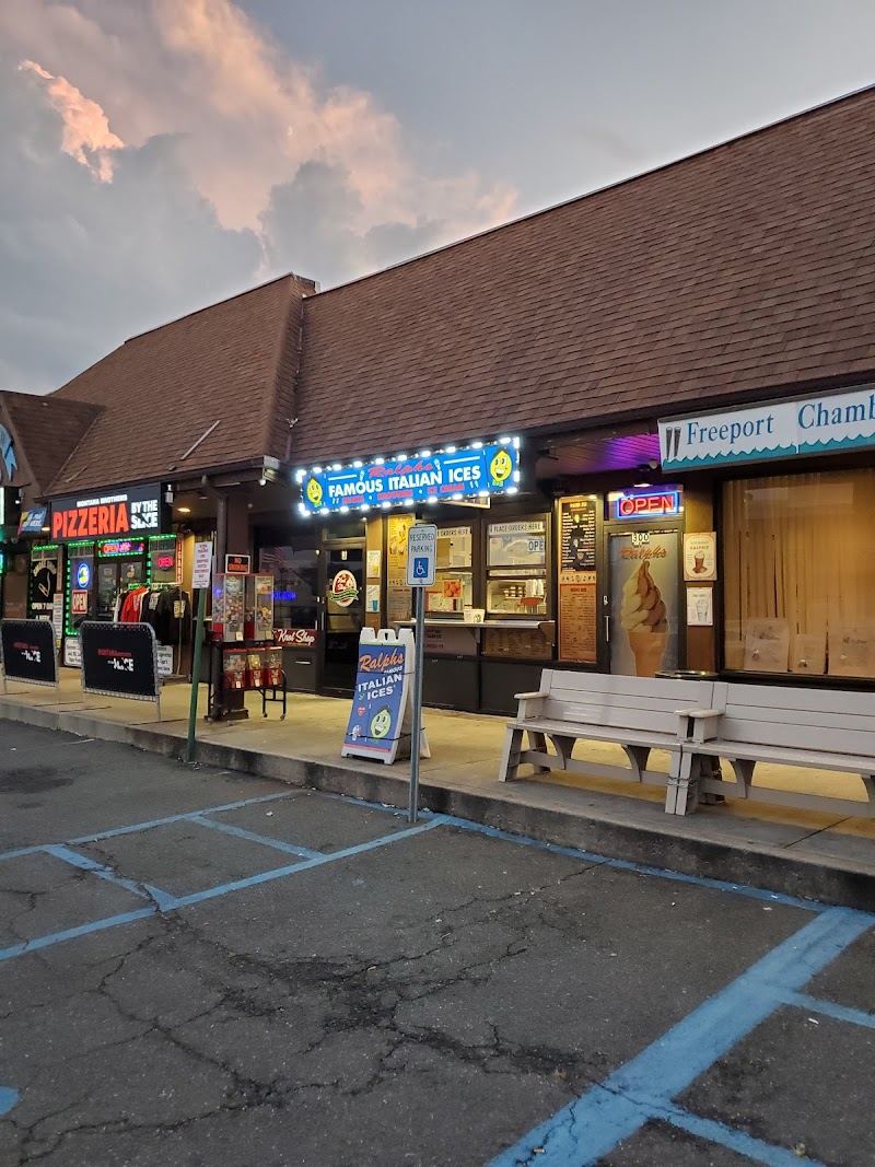 Ralph's Famous Italian Ices and Ice Cream of Freeport photo 5