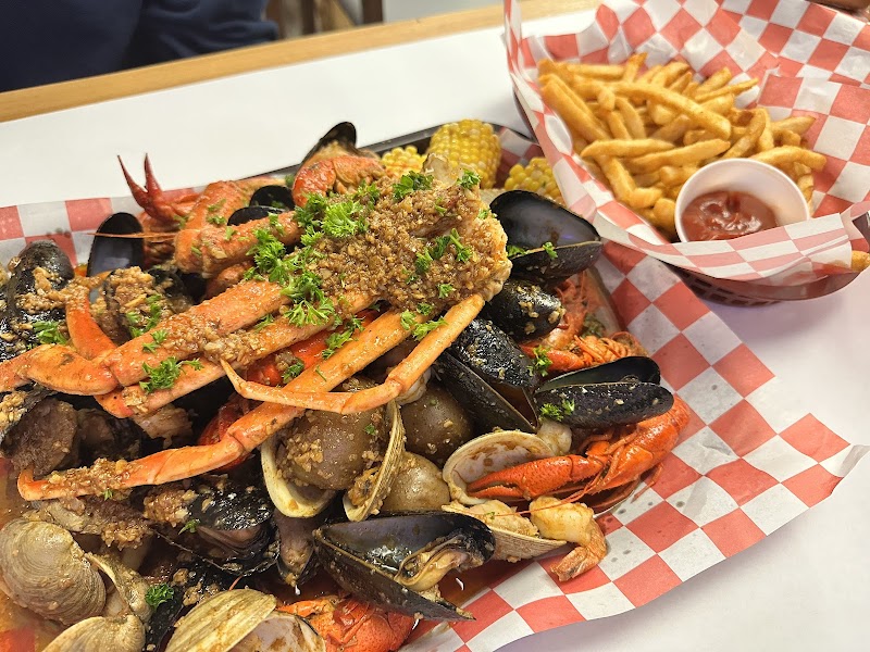Red Cajun and Grill photo 4