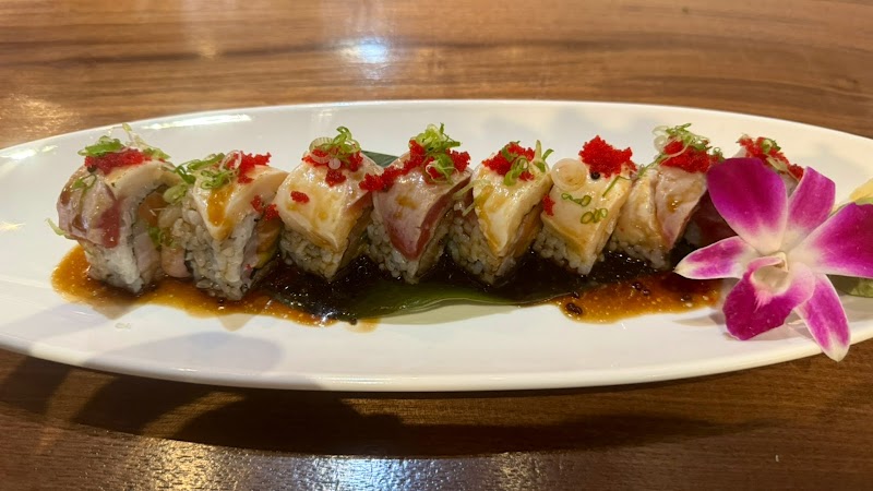 Reiki Sushi & Asian Bistro photo 2