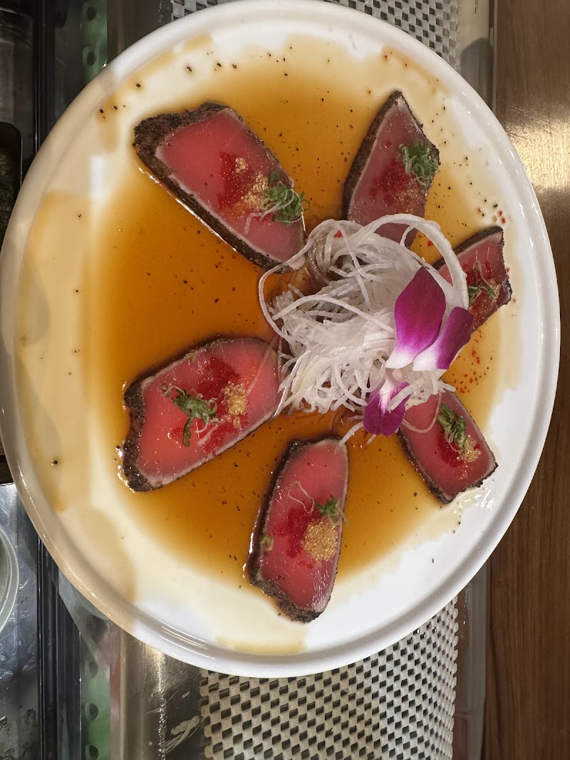Reiki Sushi & Asian Bistro photo 5