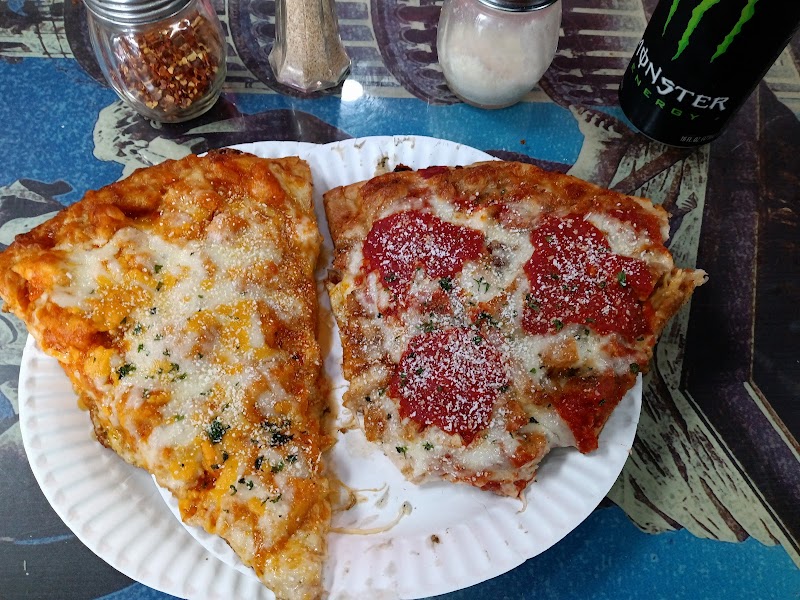 Renzo's Pizzeria & Restaurant photo 2