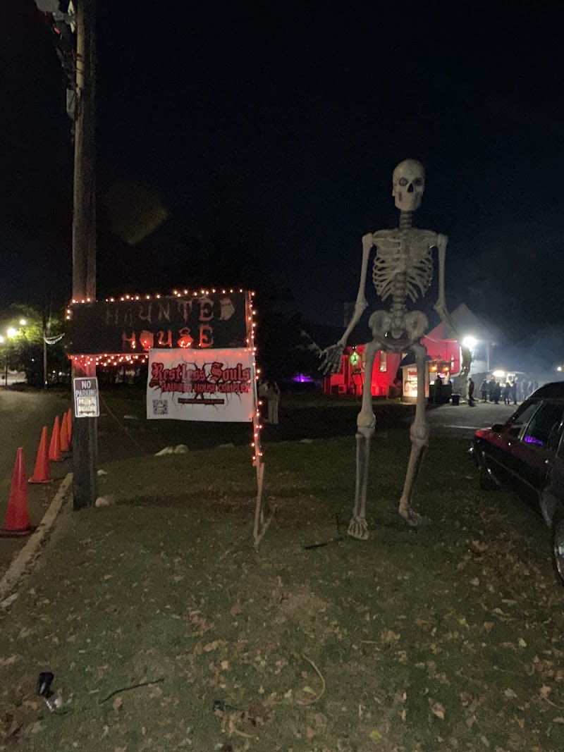 Restless Souls Haunted House Complex photo 3