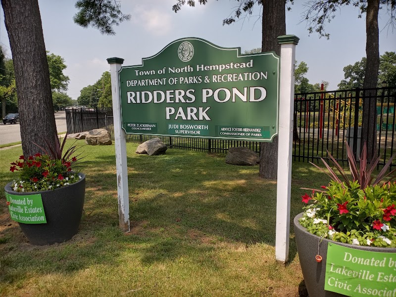 Ridder's Pond Park photo 4