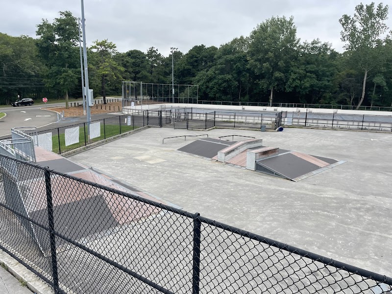 Riverhead Skate Park photo 1