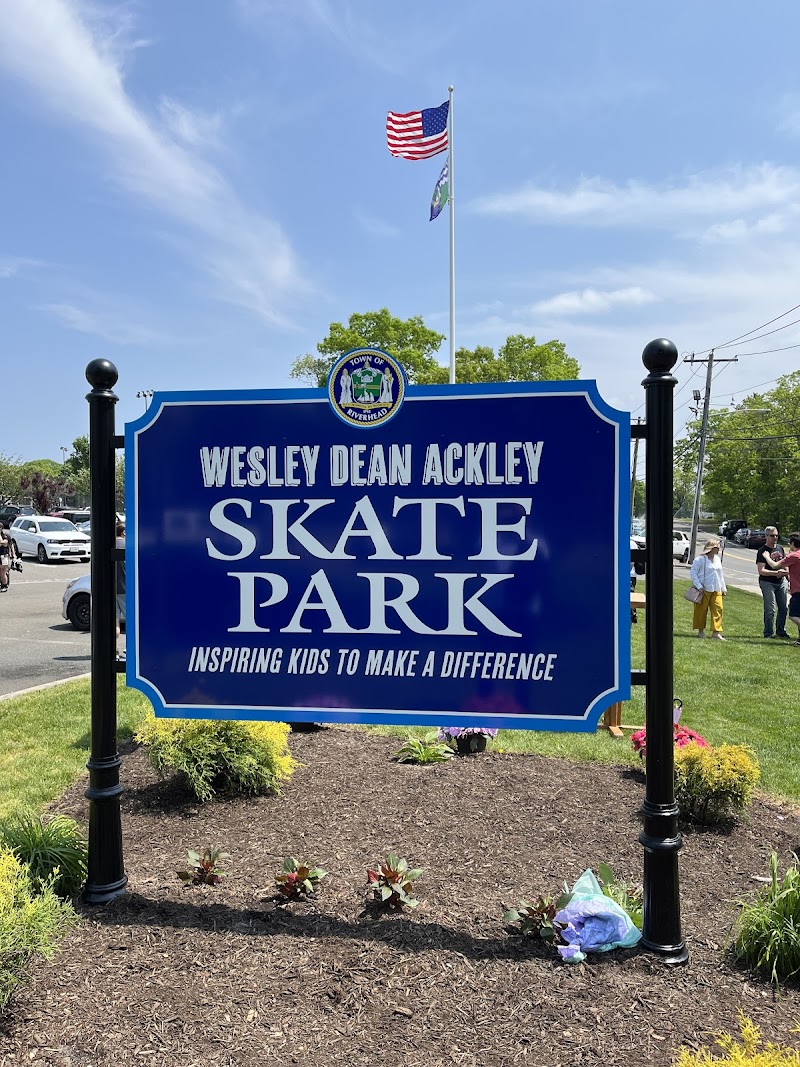 Riverhead Skate Park photo 3