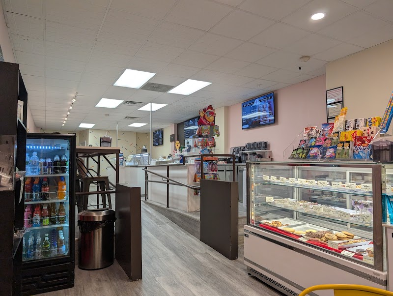 Roger's Dessert Bar photo 4