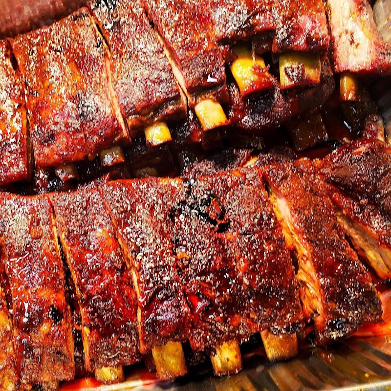Rolling Smoke Grill Food Truck photo 4