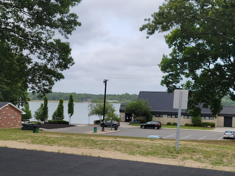 Ronkonkoma Beach & Recreation Center photo 4
