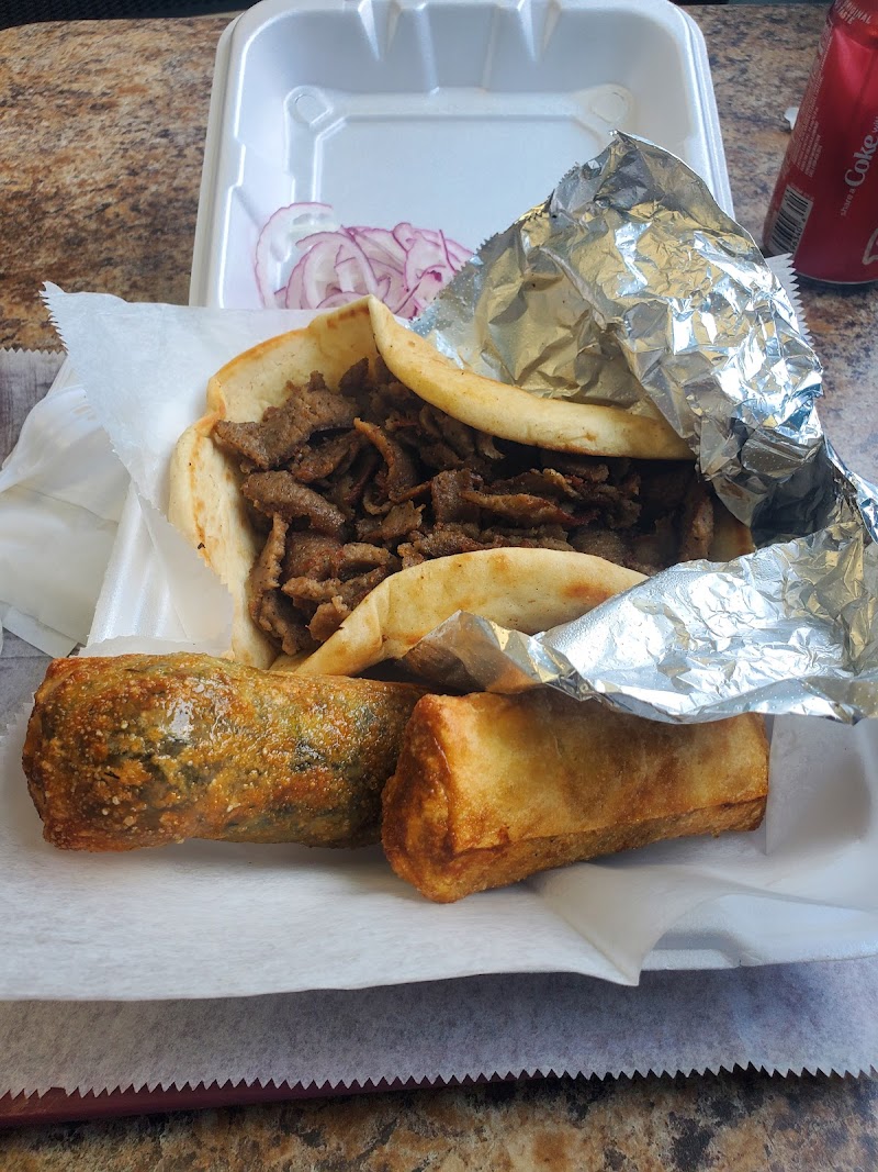 RoRo 's Gyro Place photo 2