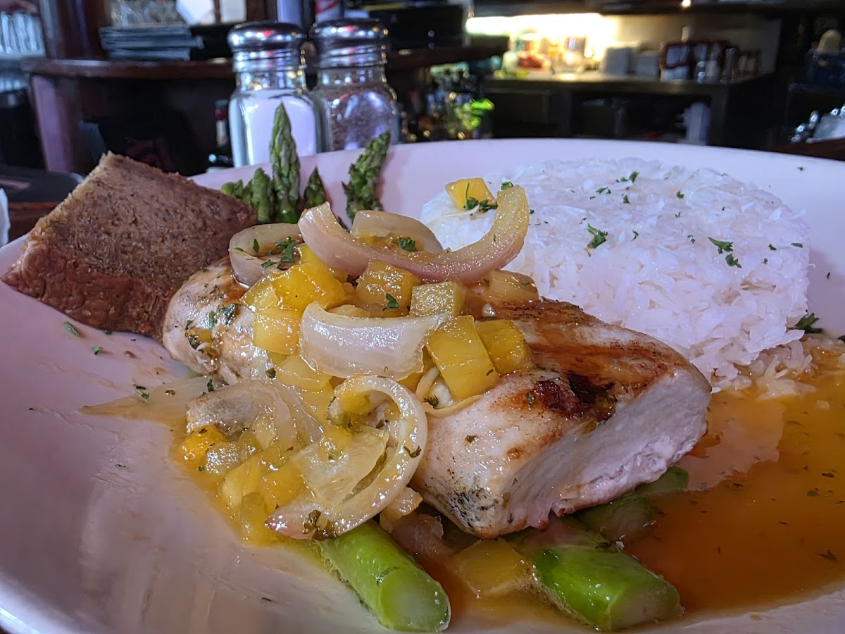 Rosy Tomorrow's photo 3