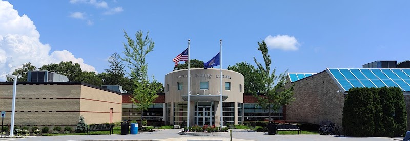 Sachem Public Library photo 1
