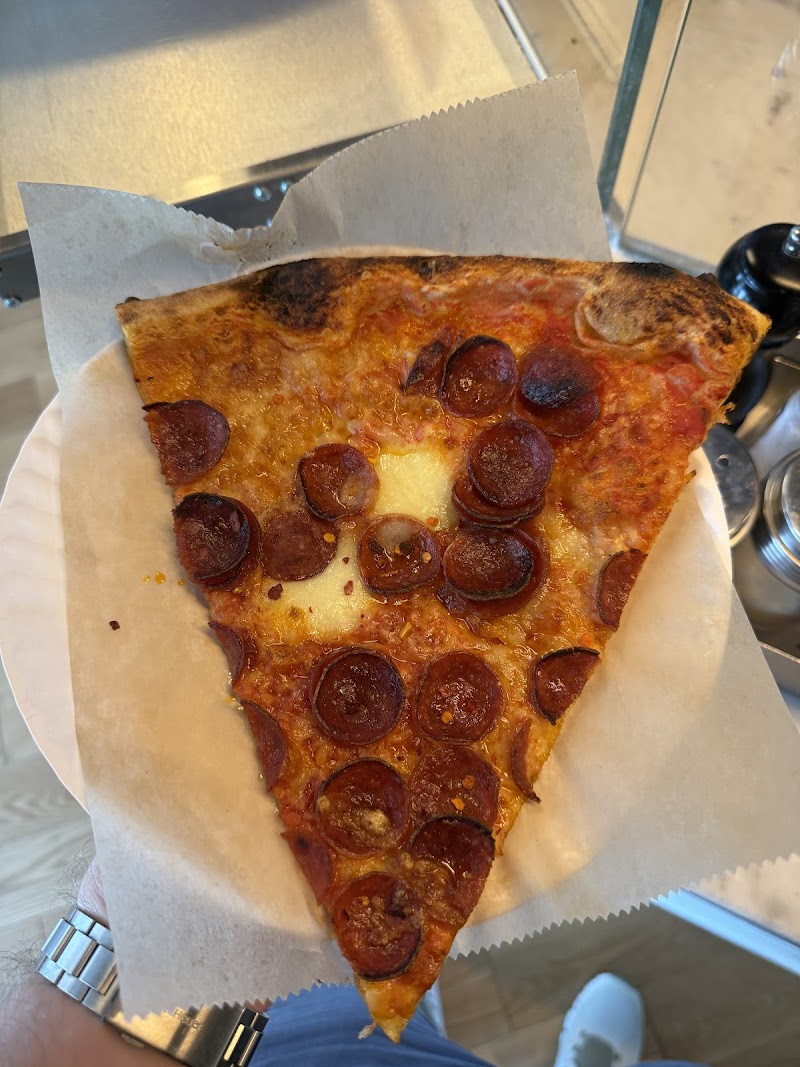 Sag Pizza photo 3