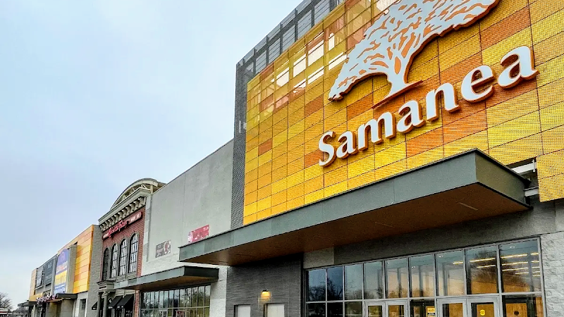 Samanea New York Mall photo 1