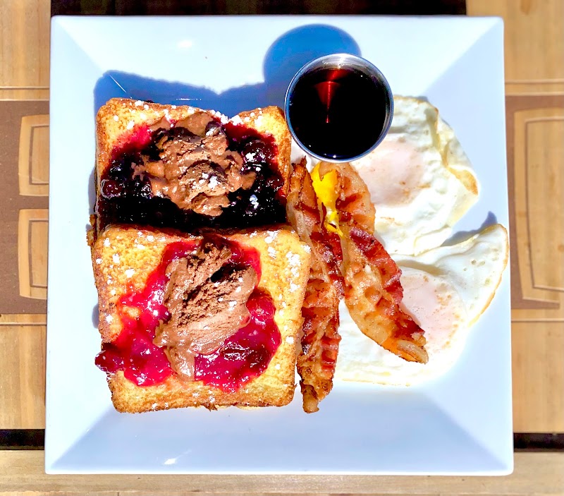 Santini's Deli & Grill photo 3