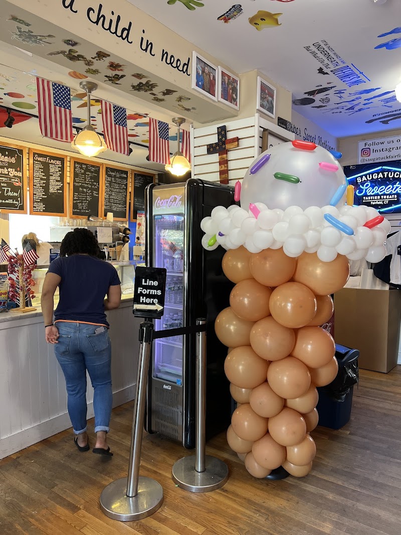 Saugatuck Sweets Fairfield photo 5