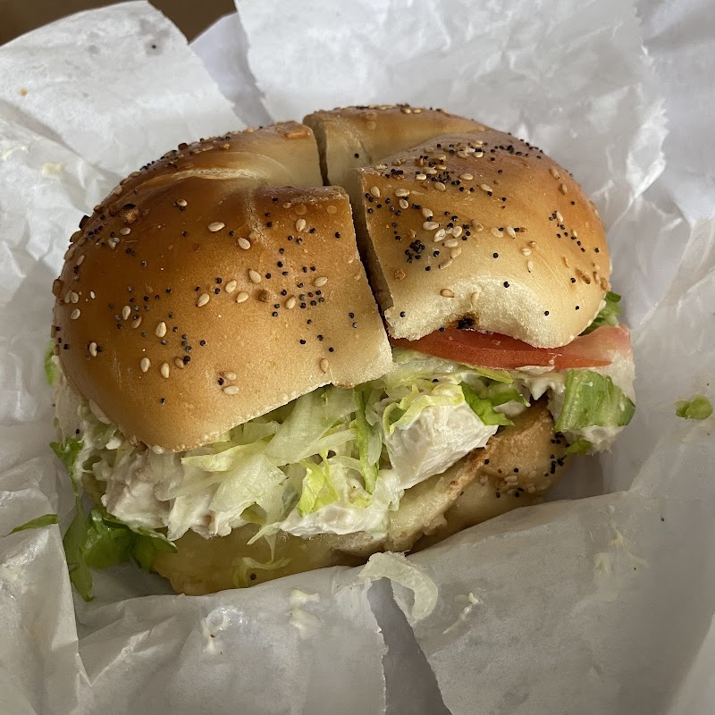 Schwartz’s Bagels & Backyard Burgers photo 5