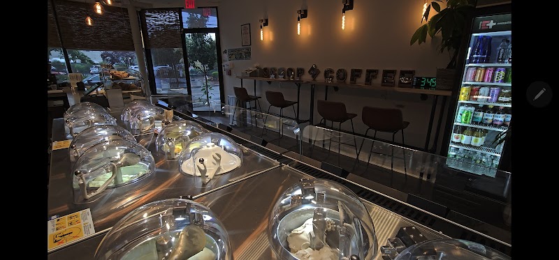 SCOOP & COFFEE photo 1