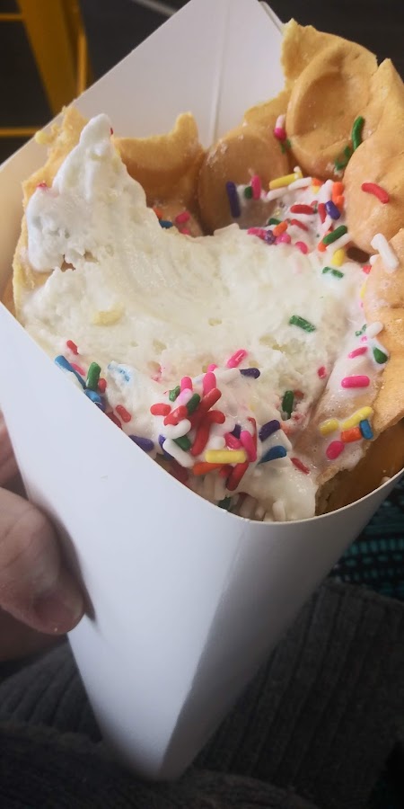 Scoops Hope st Ice Cream Shop photo 4