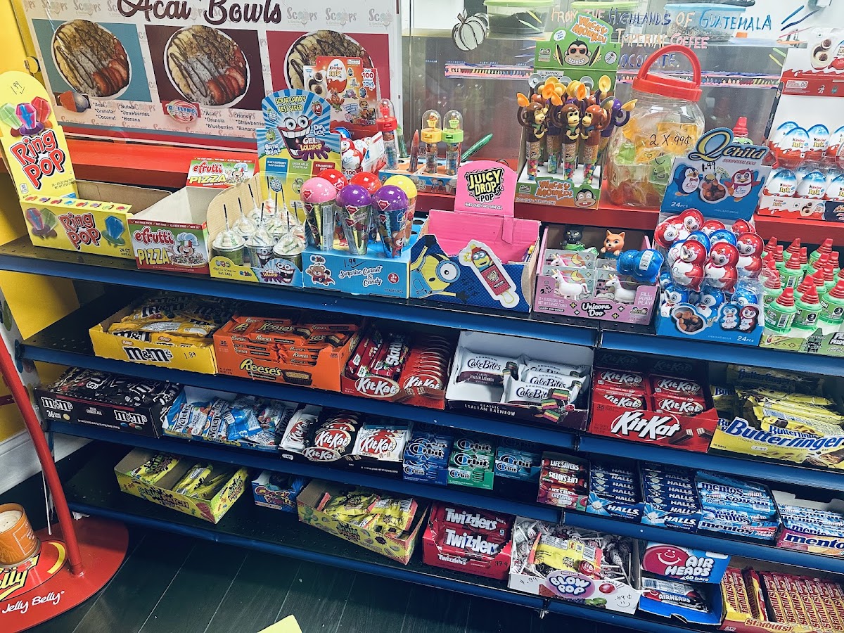 Scoops Hope st Ice Cream Shop photo 5