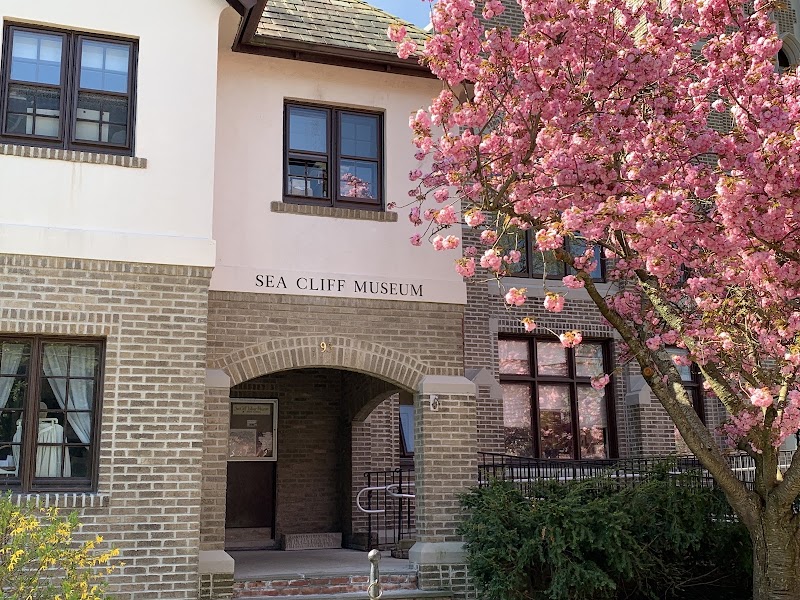 Sea Cliff Village Museum