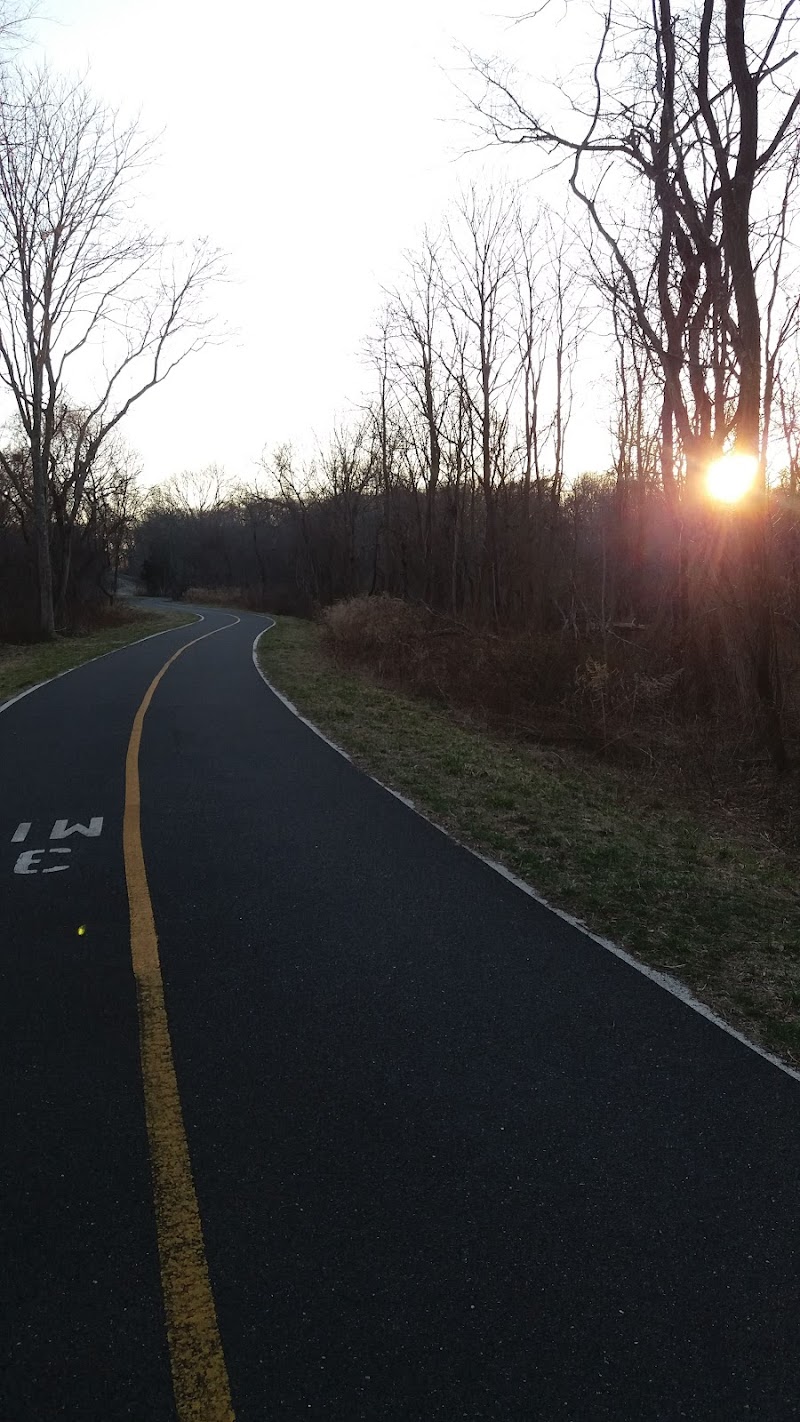 Setauket Greenway Trail Head photo 5