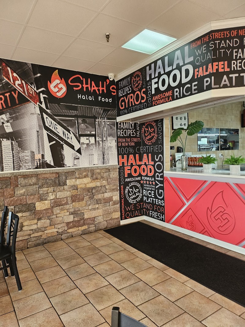 Shah’s Halal Food photo 5